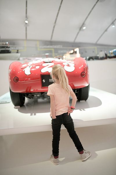 Enzo Ferrari Museum - luigiontour.de - Reiseblog